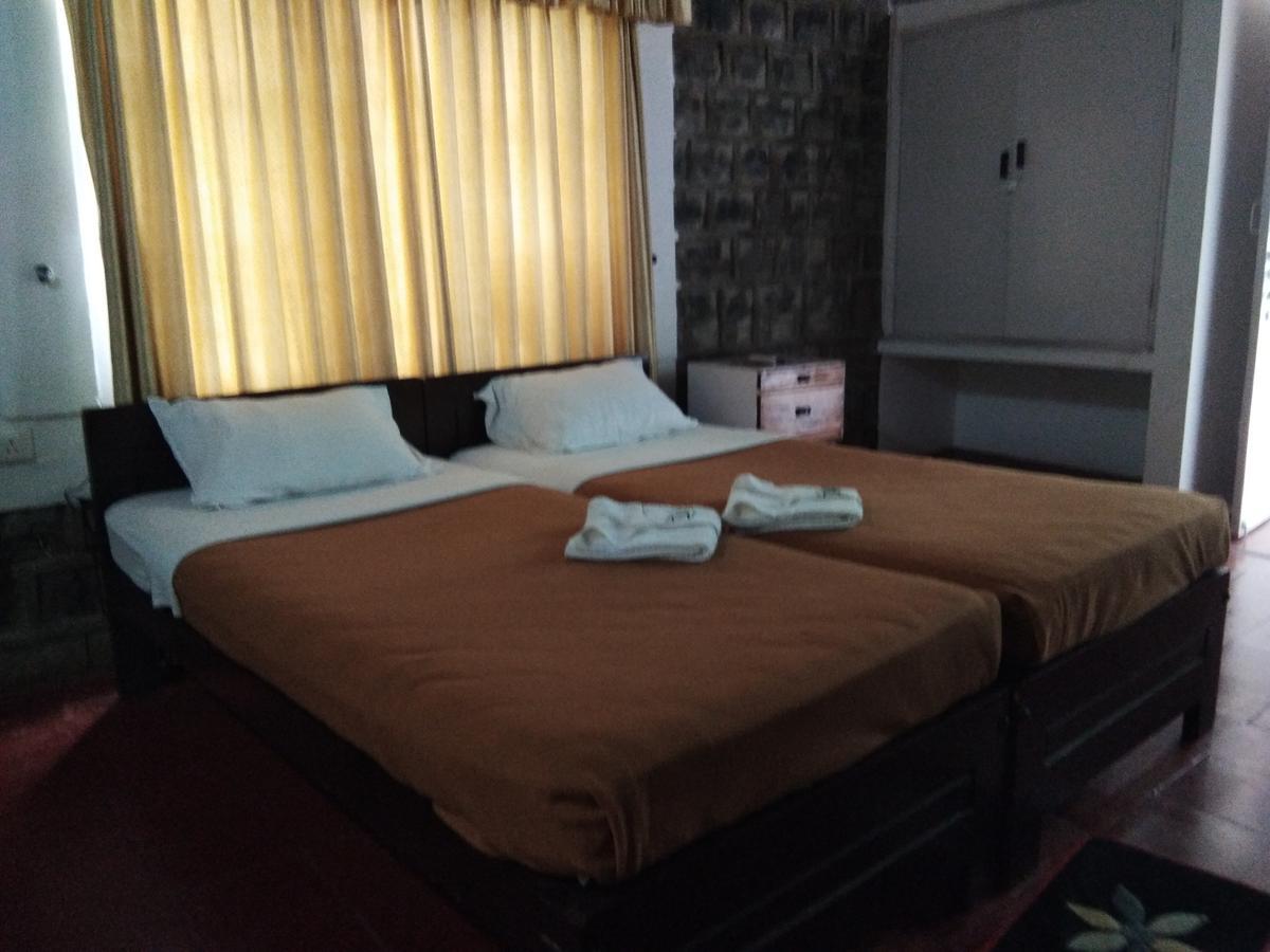 Blue Valley Jungle Resort Nīlgiri Екстериор снимка