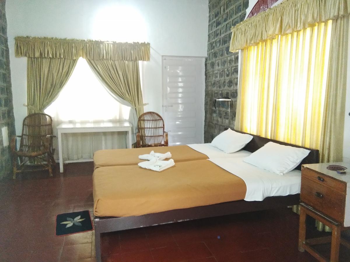 Blue Valley Jungle Resort Nīlgiri Екстериор снимка
